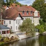Saale Mit Burgblick * Halle (Saale)