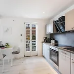 Saale Mit Burgblick