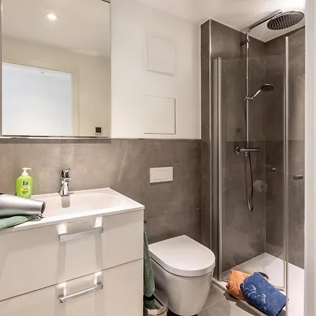 Apartament Saale Mit Burgblick