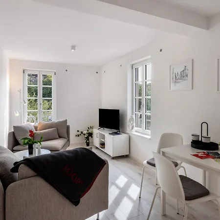 Saale Mit Burgblick Apartment