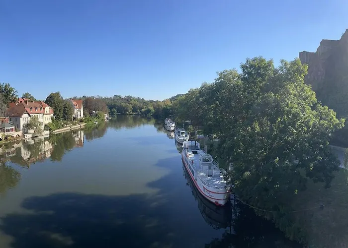 Saale Mit Burgblick *